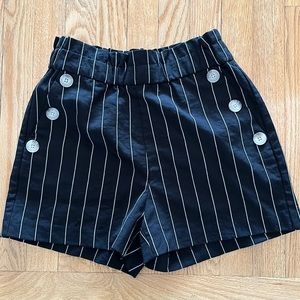 🩳 Dynamite black great condition shorts
